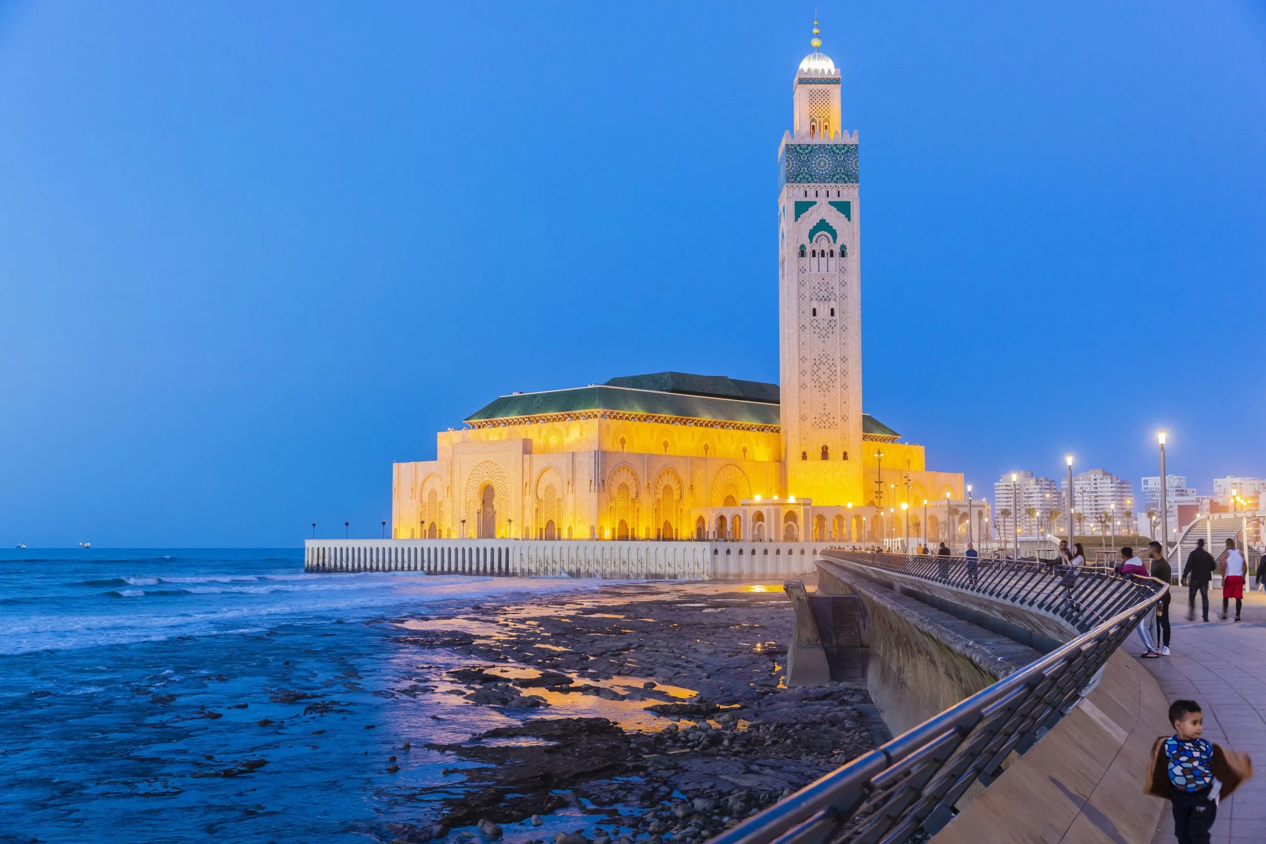 Exploring the Majestic Hassan II Mosque in Casablanca