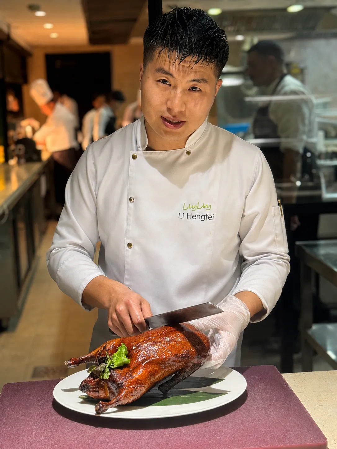 Why You Should Wait 48 Hours for the Duck at Au Ling Ling