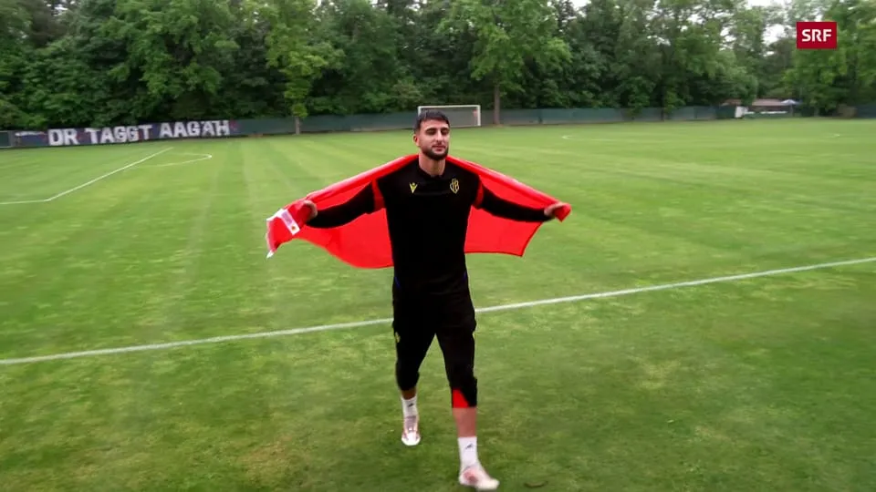 Super League Player Introduces His Nation for the Upcoming World Cup
