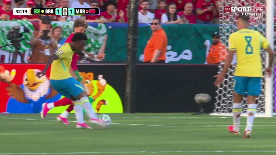 Brazil Equalizes Against Morocco in the 32nd Minute