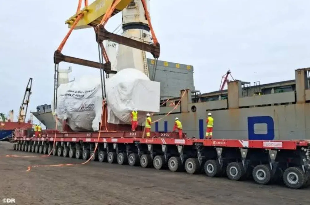 Casablanca Port Welcomes Massive Turbine for Strategic Energy Project
