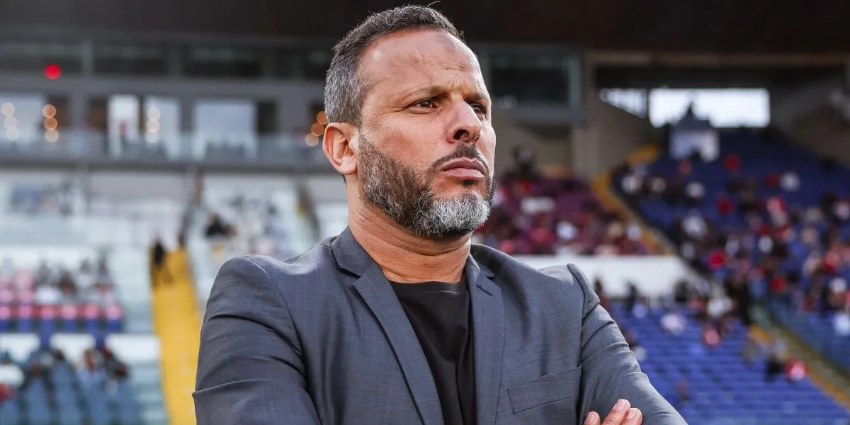 Crisis Hits Wydad Athletic Club Amid Coach Resignation