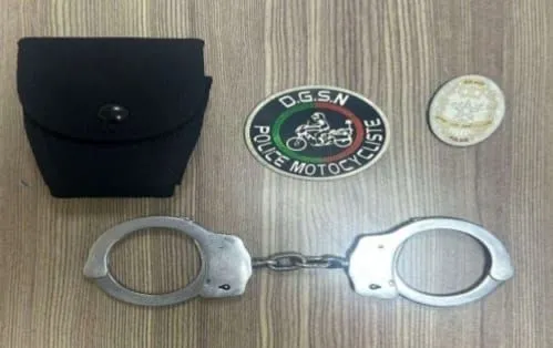 The Fall of the 'Phantom Official' in Fes: Seizure of Professional Badges and Handcuffs