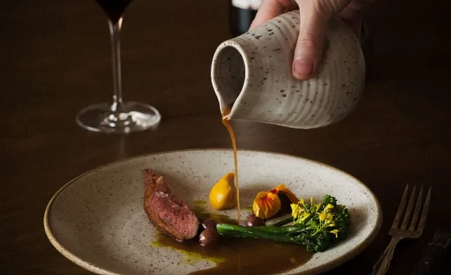 Auberge Saint-Mathieu: A Culinary Gem in Quebec Earns Prestigious Michelin Star