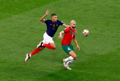 Morocco Faces France in World Cup Quarterfinals: A Clash of Hopes and History