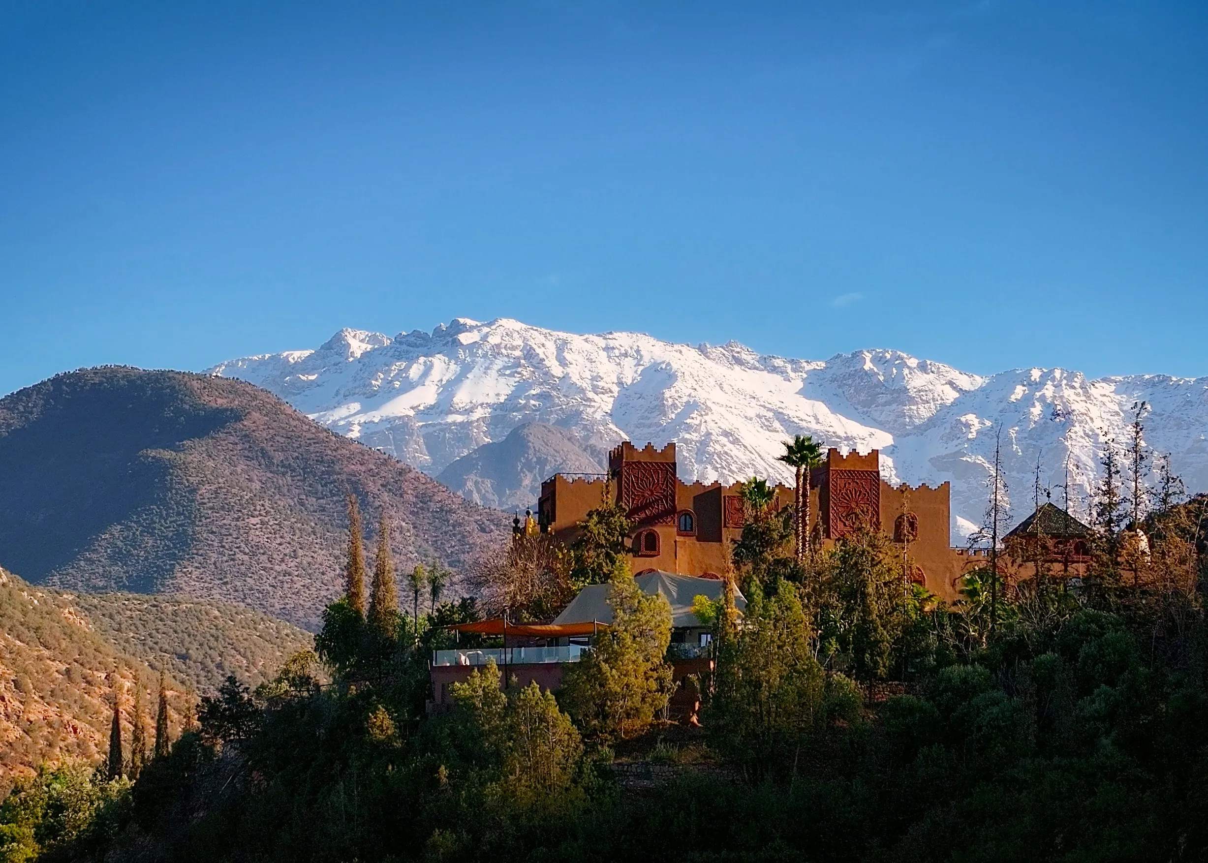 Discover the Enchantment of Kasbah Tamadot: A Luxurious Retreat at the Foot of the Atlas Mountains