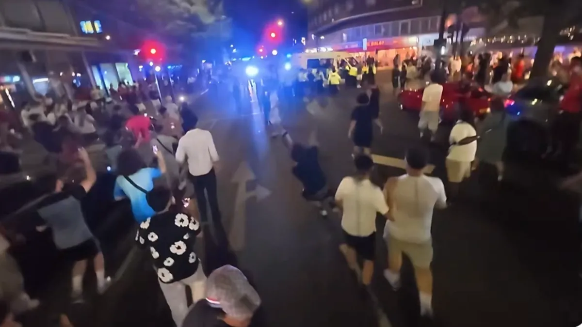 Violence Erupts in London Following Morocco's Loss to France in World Cup Quarterfinals