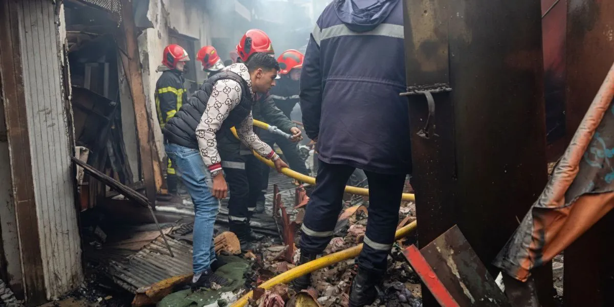 Massive Fire Engulfs Apartment in Marrakech