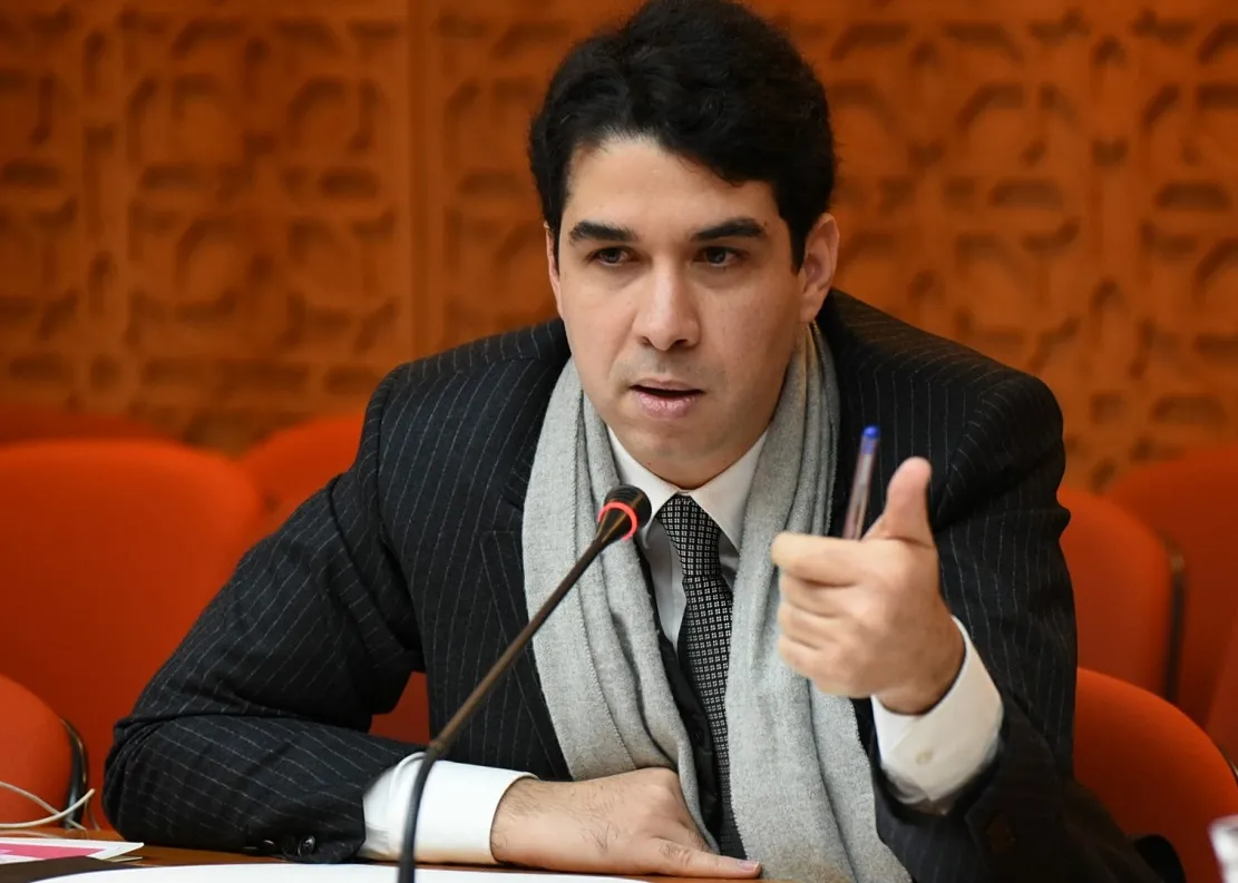 Abdelmajid Al-Fassi Resigns from Parliament Amidst Uncertainty