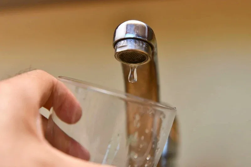 Water Outage Causes Outrage Among Residents of Hassan Neighborhood