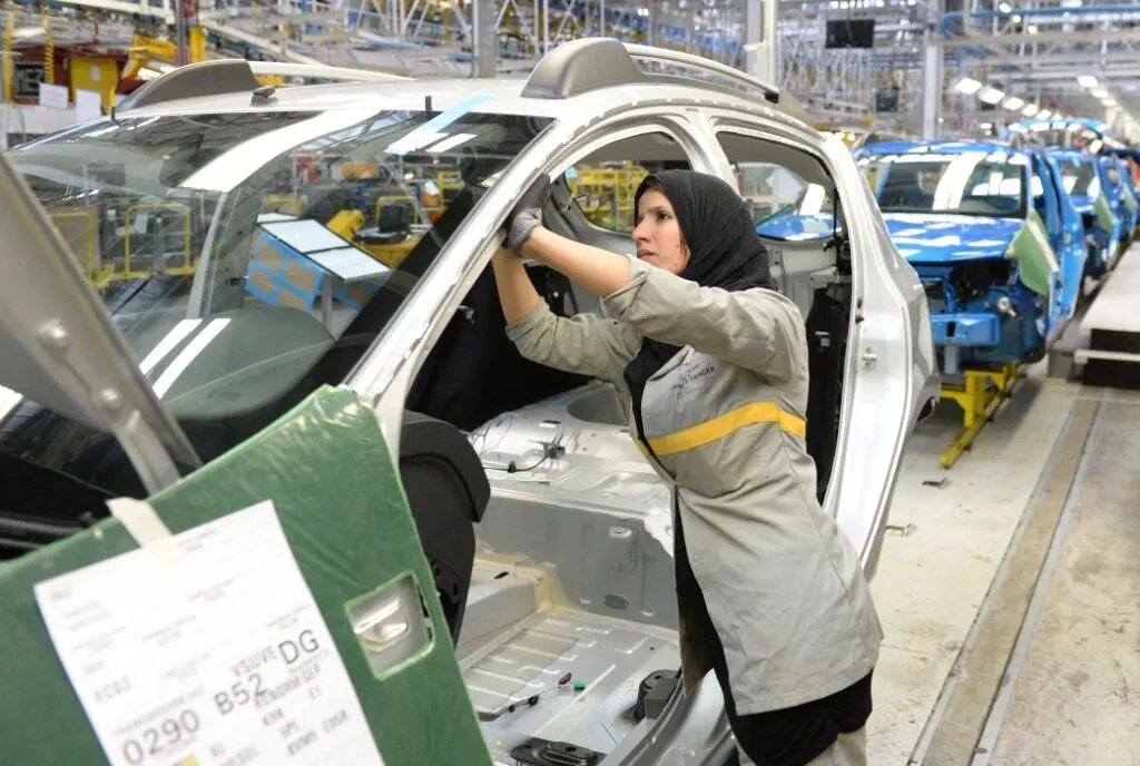 Renault to Launch Hybrid Dacia Sandero Production in Morocco