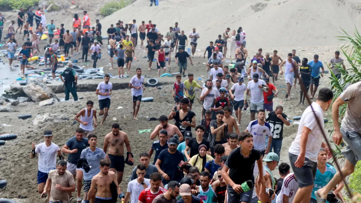Spanish City Calls for Closure of Border with Morocco Amid Migrant Surge