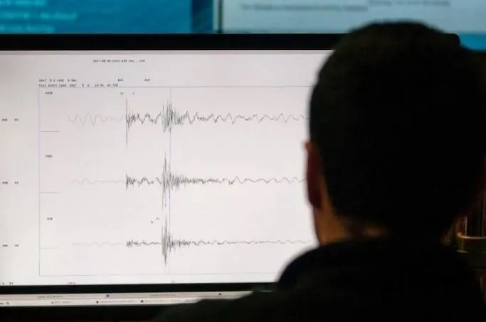 Mild Earthquake Recorded Between Fes and Meknes