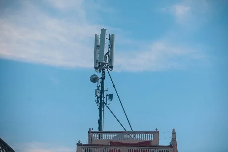 Concerns Arise Over New Antenna Installation Near School in Marrakesh