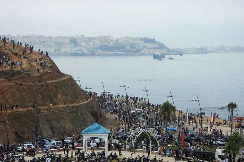 Chinese Intelligence Analyzes Migration Crisis at Spain's Borders: Mossad's Role Under Scrutiny