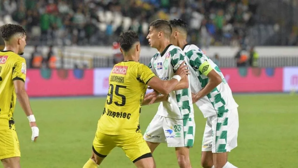 Raja and FUS Compete for Zamamra Star Montasir Hattimi