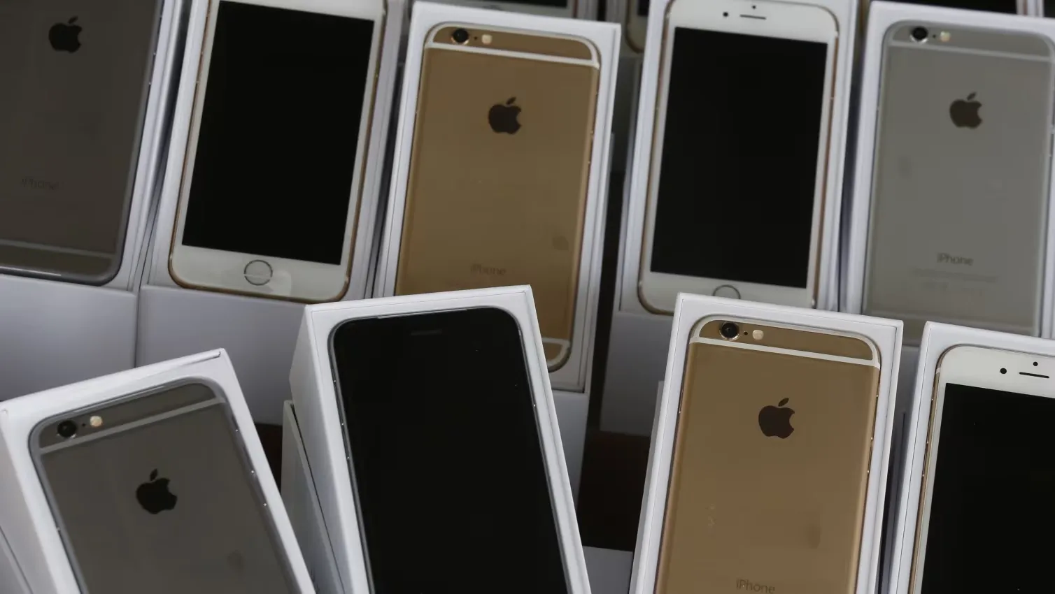 Spy Phones from Algeria Flooding Derb Ghallef: A Growing Concern