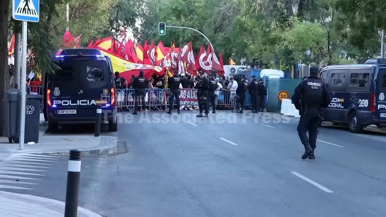 Protests Erupt Outside Moroccan Embassy in Madrid Amid Ceuta Crisis
