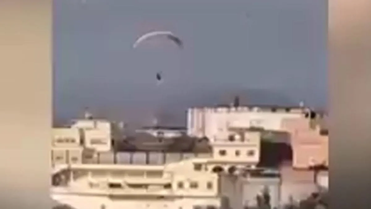Migrant Attempts Paragliding from Morocco to Ceuta, Goes Missing After Landing