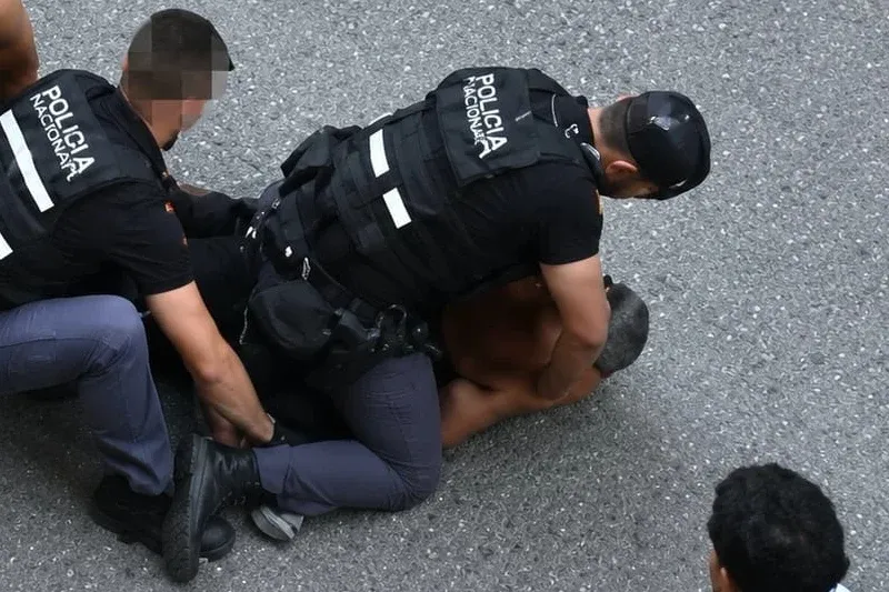 Investigation Continues as Italian Officers Return to Desk Duty in Moroccan Migrant's Death Case