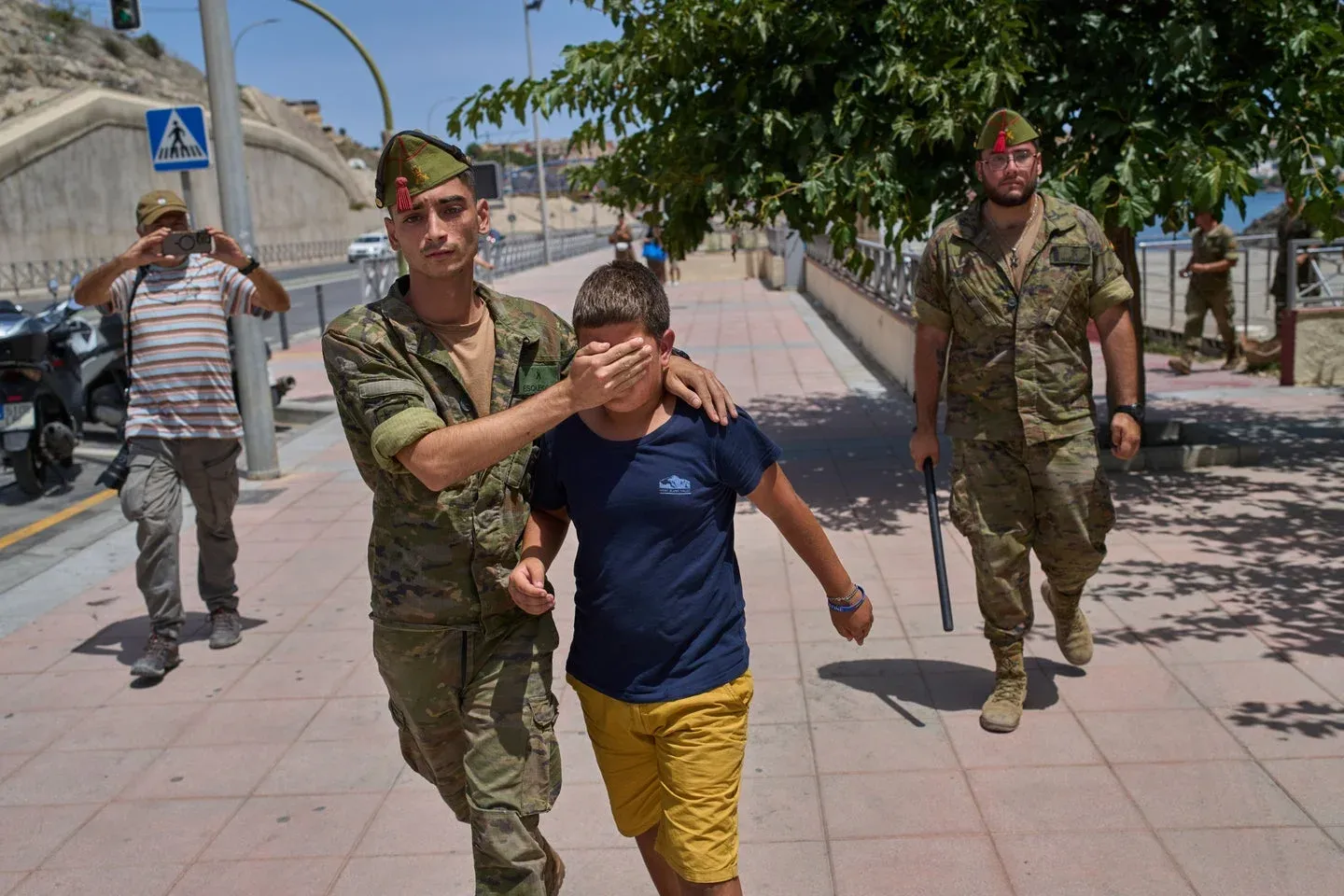 Moroccan Justice Minister Advocates for the Return of Minors from Spain Amid Legal and Political Challenges