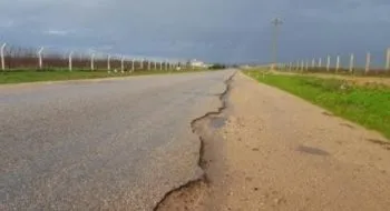 Long-Awaited Project to Strengthen the Road Between Meknes and Akouray Finally Begins
