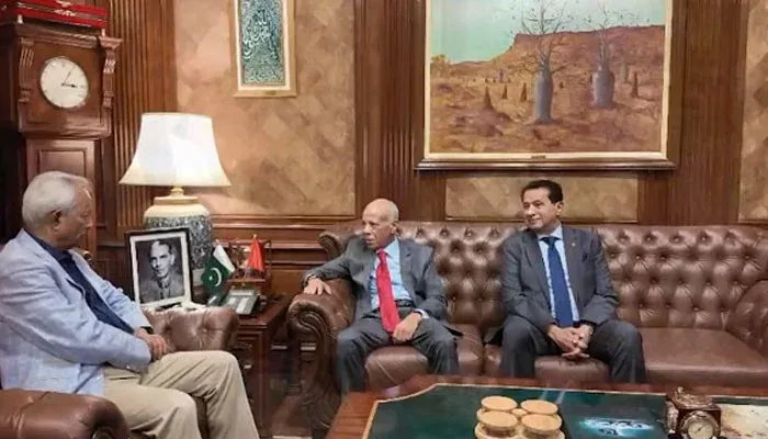 Strengthening Ties: Sindh Governor and Moroccan Envoy Discuss Economic Collaboration