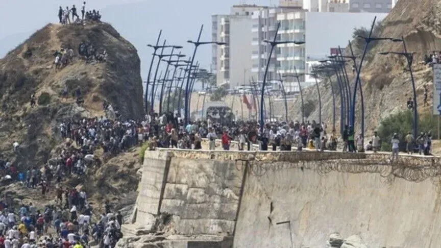 Morocco Detains 111 Migrants Following Failed Mass Crossing Attempt to Ceuta