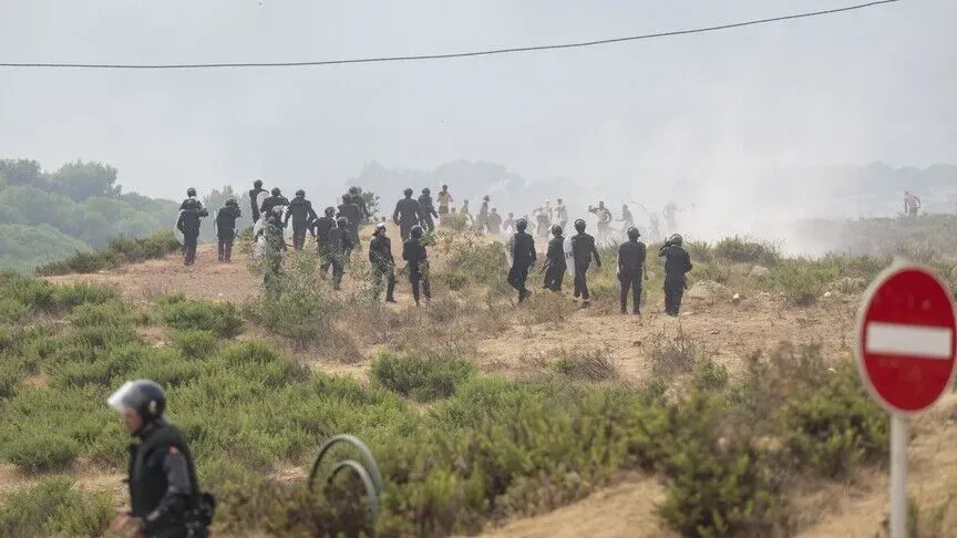 Moroccan Authorities Detain 294 Migrants in Attempt to Cross to Ceuta