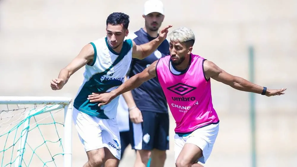 Raja Club Athletic Kicks Off Training Camp in Agadir to Gear Up for New Season