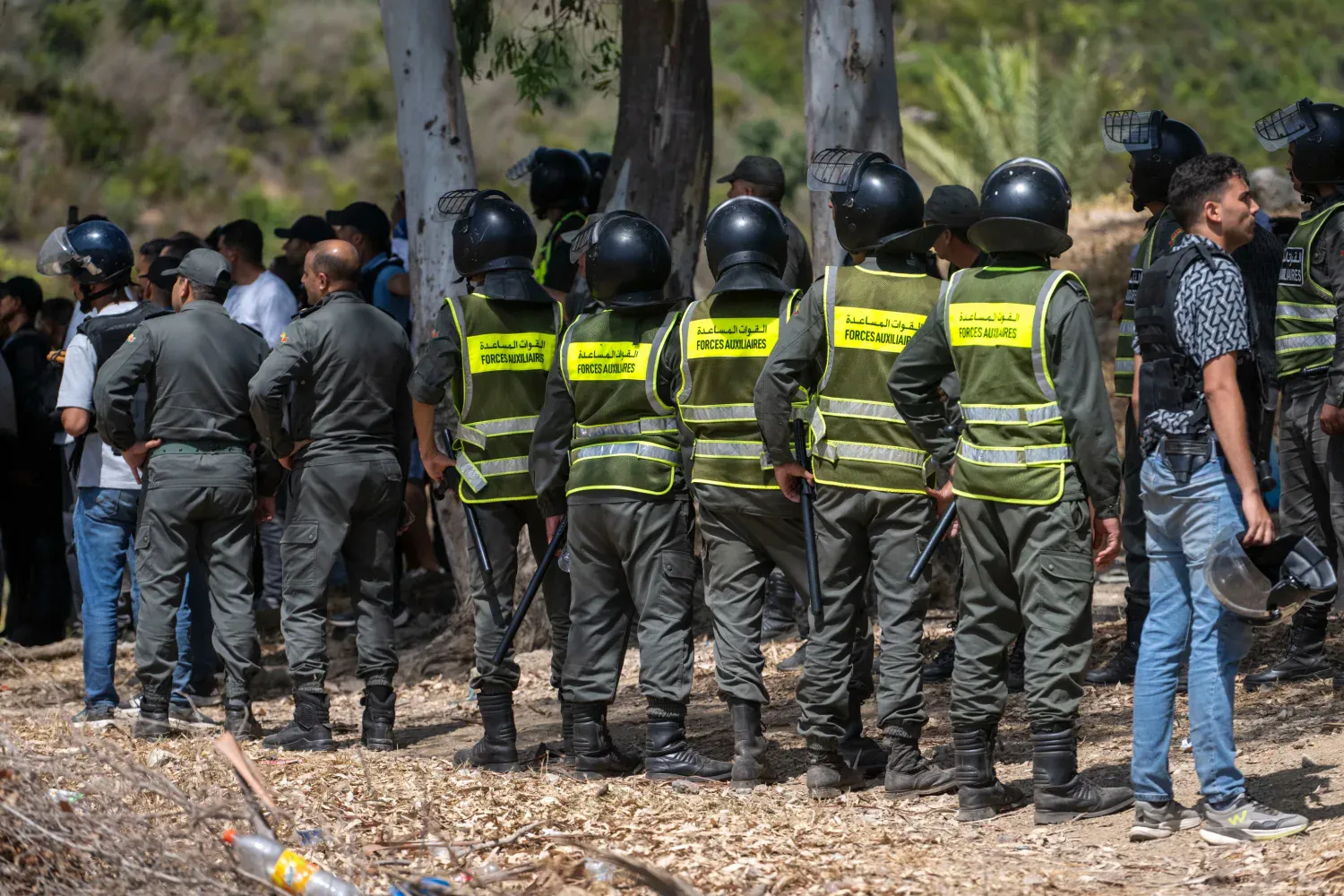 Moroccan Authorities Apprehend Nearly 300 Migrants Attempting to Reach Ceuta