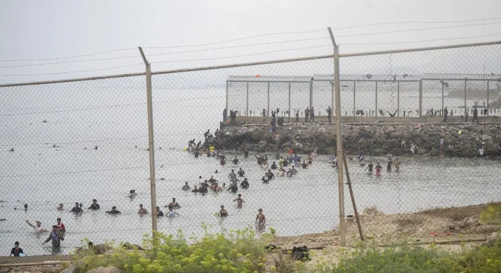 Ceuta Faces Migratory Threat Amid Tensions with Morocco