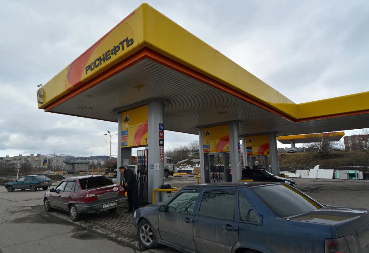 Fuel Crisis Deepens in Murmansk Amid Pricing Disputes