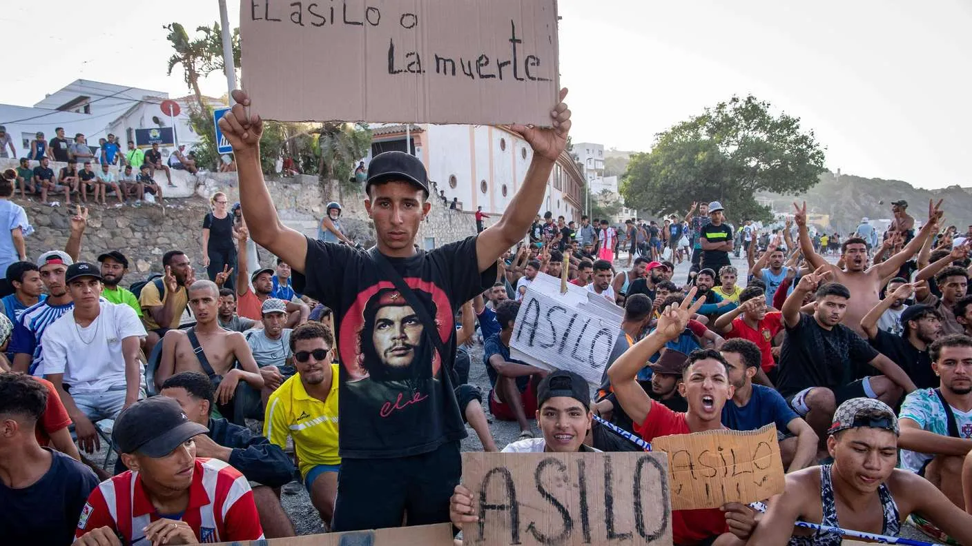 Ceuta Faces Humanitarian Crisis: Thousands of Refugees Awaiting Aid