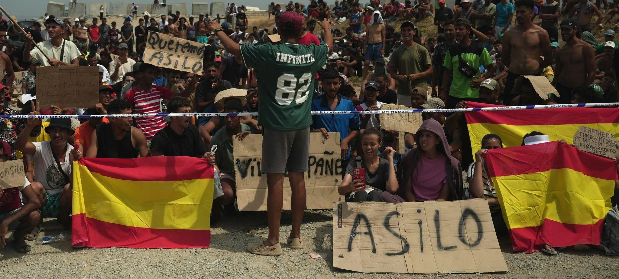 Spain to Relocate 500 Vulnerable Minors from Ceuta to the Mainland