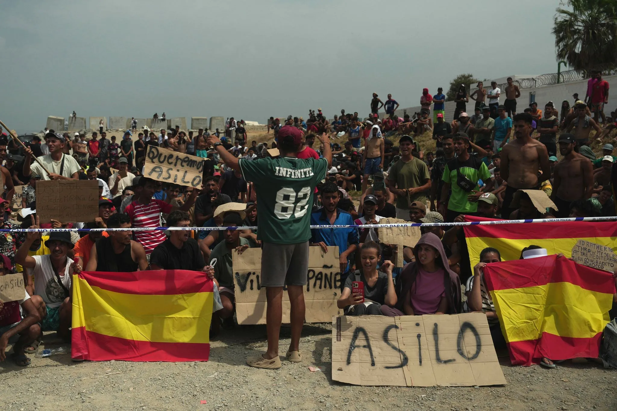 Spain Plans to Relocate Vulnerable Minors from Ceuta to the Mainland