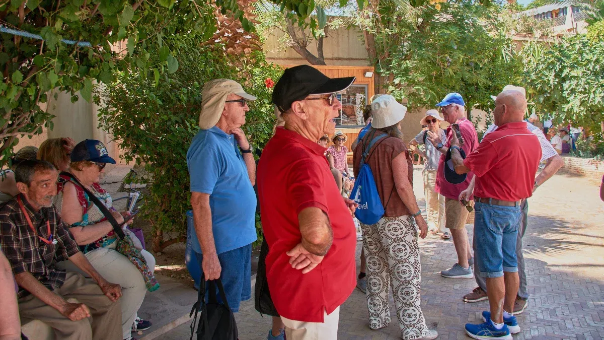Retirees Targeted by Elaborate Scams in Marrakech: A Growing Concern
