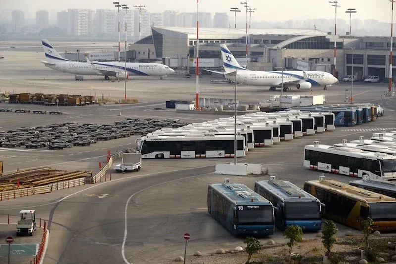 Moroccan Jews Celebrate Resumption of Direct Flights to Israel
