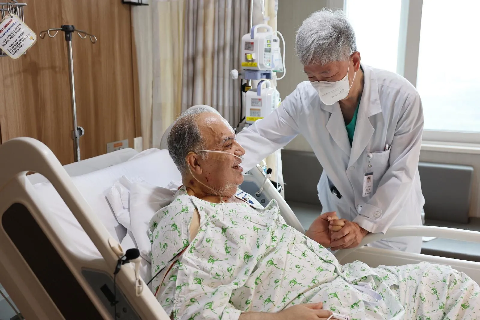 A Miraculous Journey: Moroccan Family's Dual Living-Donor Liver Transplant in South Korea