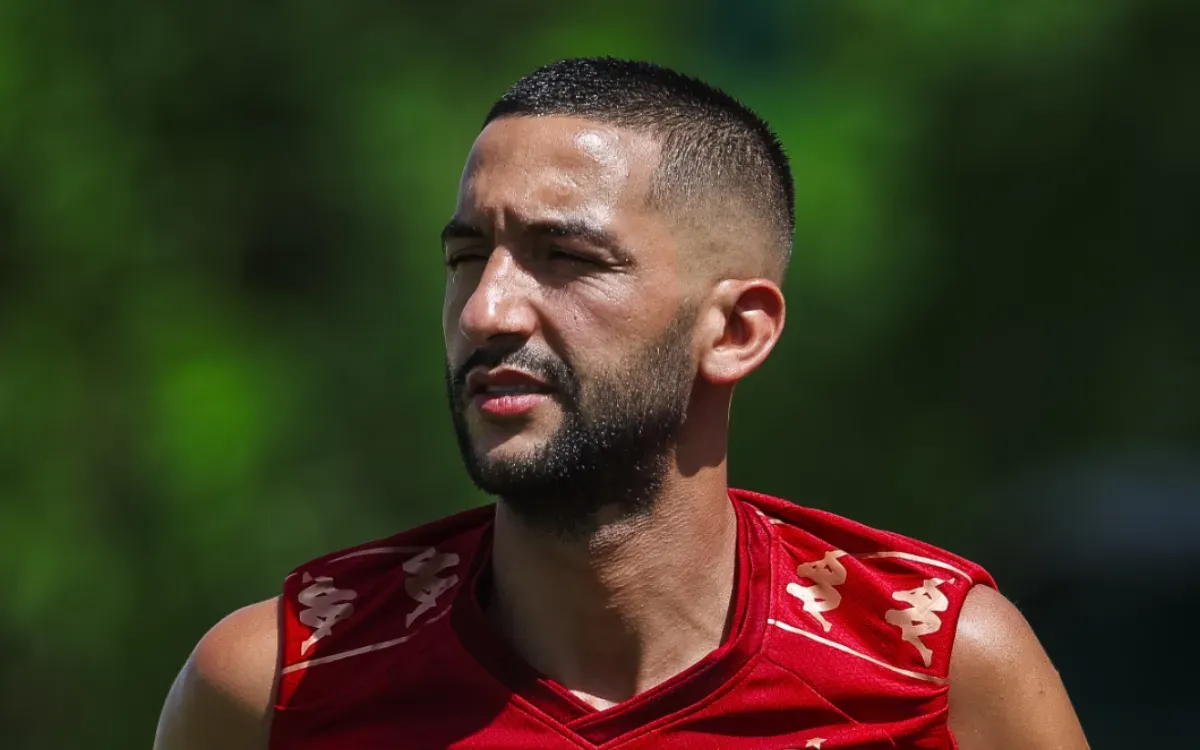 Hakim Ziyech's Salary Dilemma at Wydad Casablanca: A Balancing Act for the Club