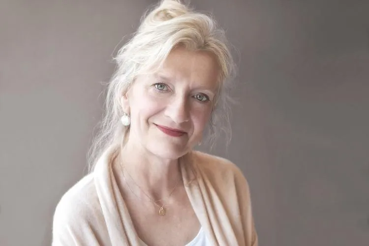 Elizabeth Strout: A Masterful Storyteller of Human Experience