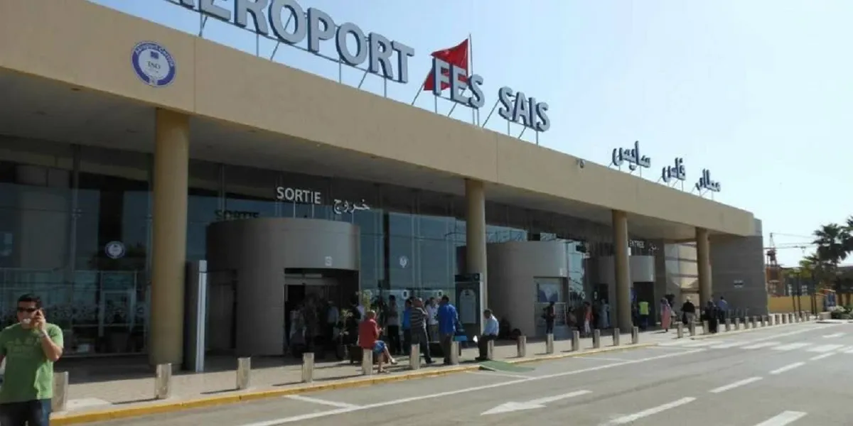 Crisis for Moroccan Community in France: Direct Flight to Fez Canceled