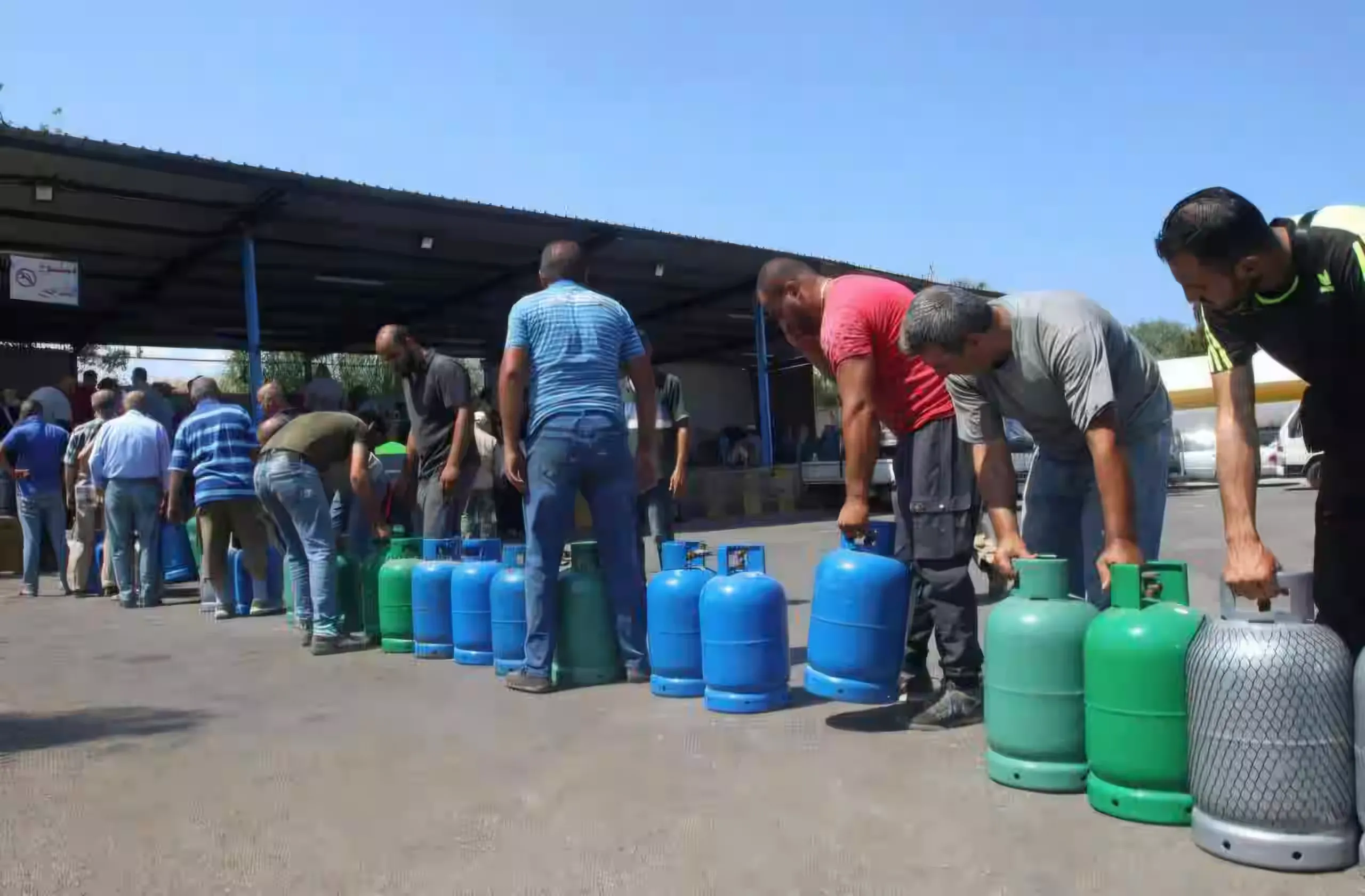 Escalating Tensions: Spain Cuts Natural Gas Supplies to Morocco