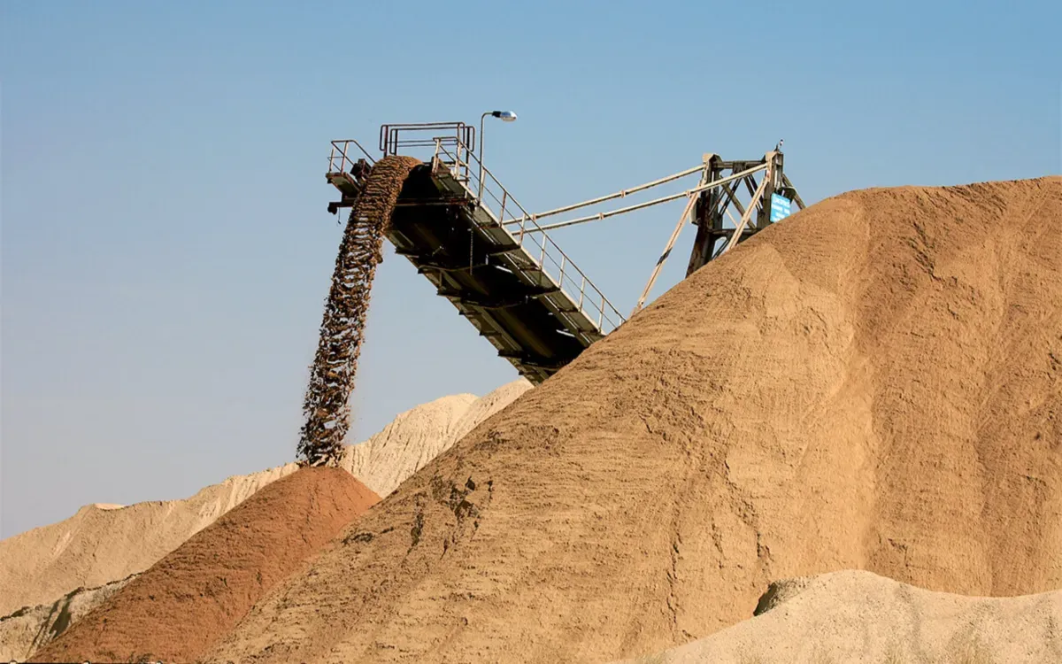 Algeria's Phosphate Ambitions: A Threat to Moroccan Dominance?
