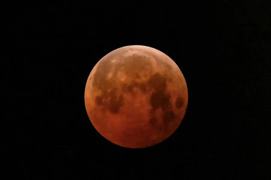 Upcoming Lunar Eclipse in Morocco: When and Where to Observe