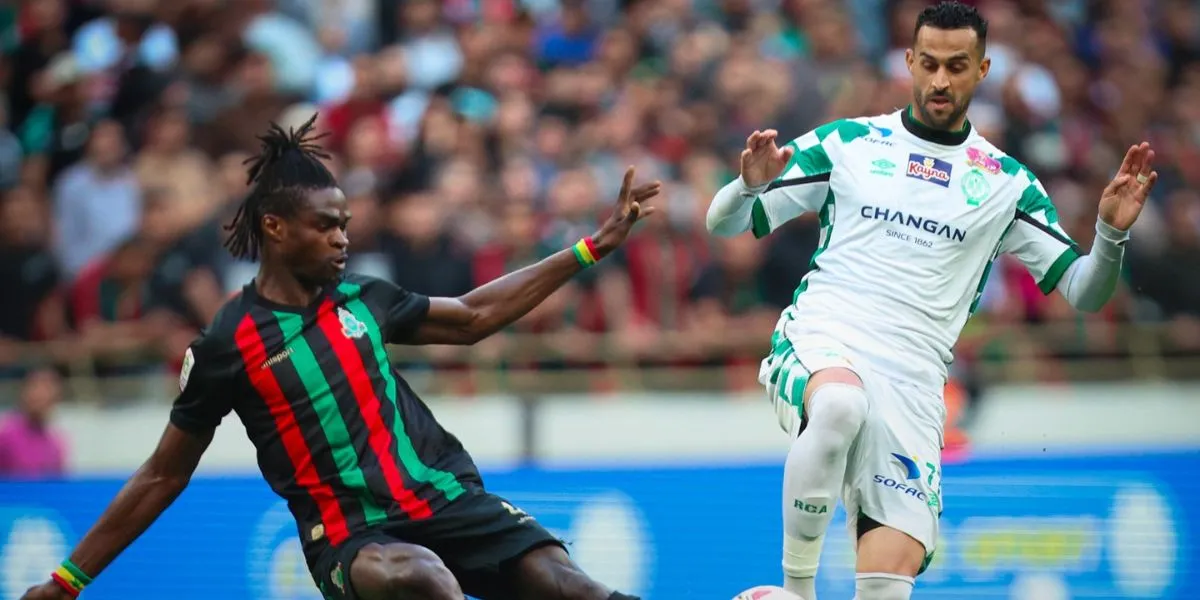 Exciting Kickoff for the Professional League: The Early Showdown of Giants