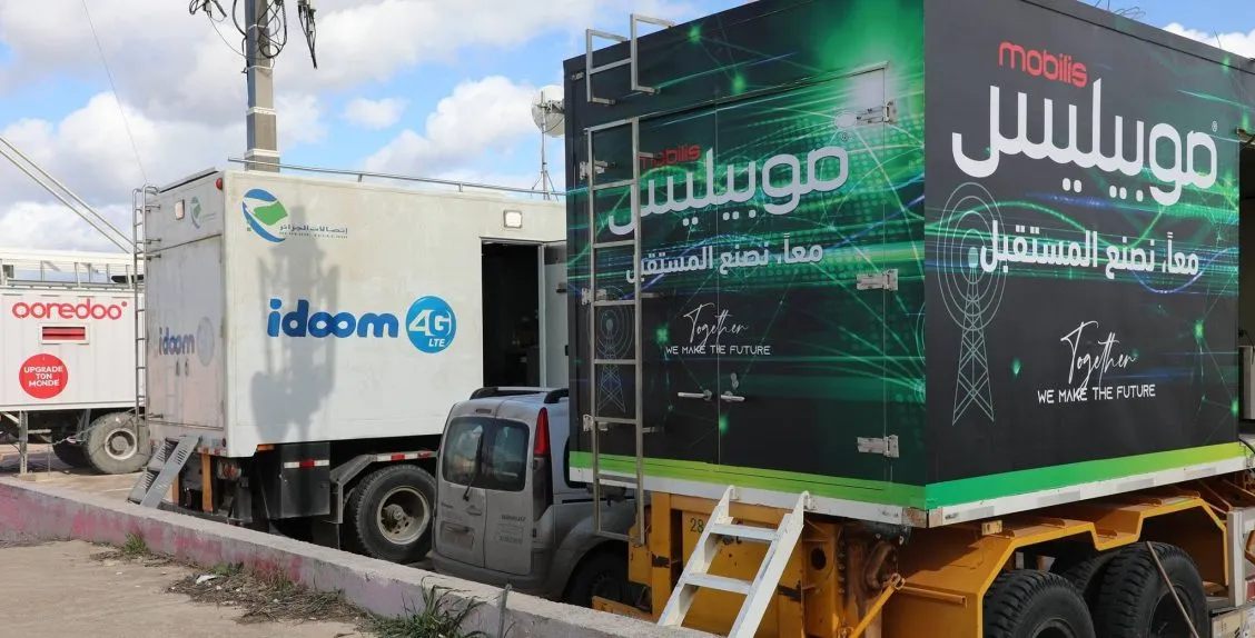 Mobile Stations to Support Communication in Regions Affected by Fires