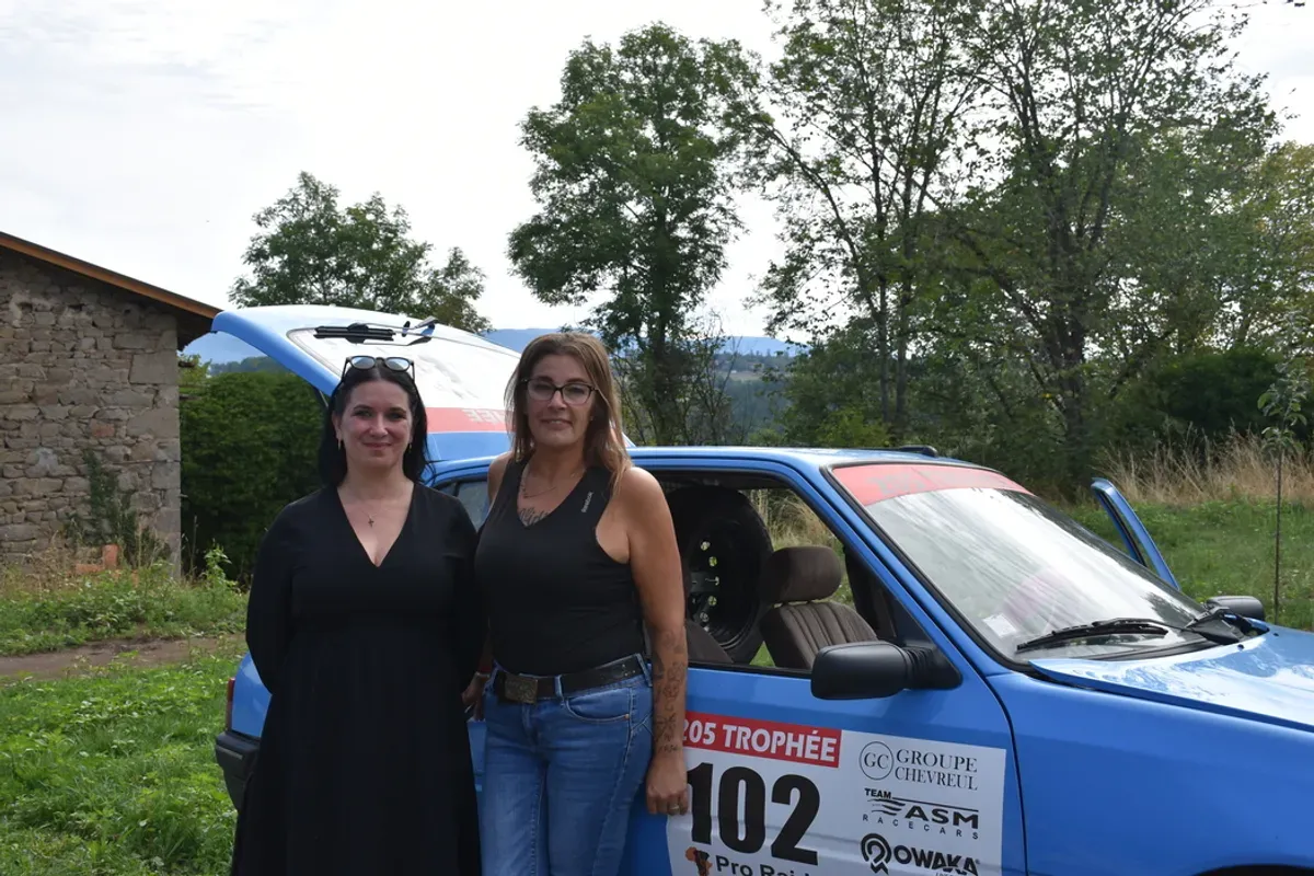 Adventurous Moms Join the 205 Trophy to Support Charities in Morocco