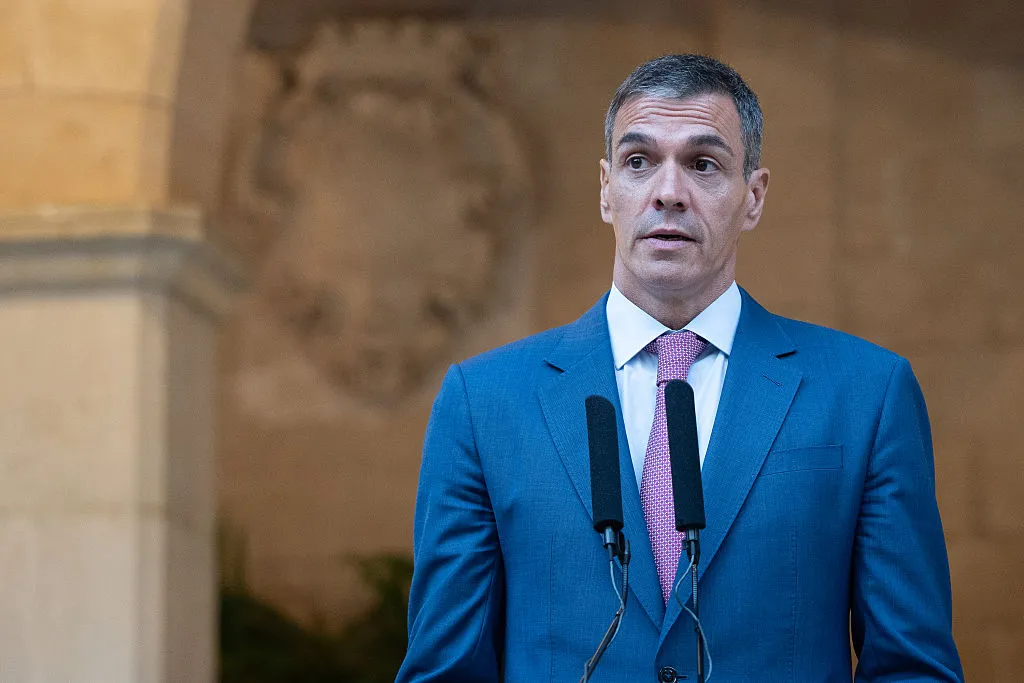 Sánchez Exonerates Morocco from Ceuta Migrant Crisis Blame Amid Rising Tensions