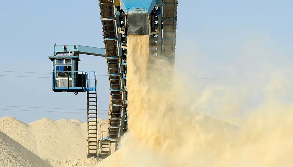 Strategic Insights: Moroccan Phosphate Gains Importance in U.S. Calculations